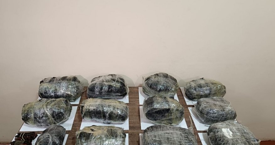 İranla sərhəddə PUA vasitəsilə narkotik keçirmə cəhdinin qarşısı alınıb