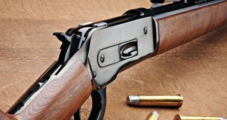 Qanunsuz saxlanılan odlu silah-sursataşkar olunaraq götürülüb