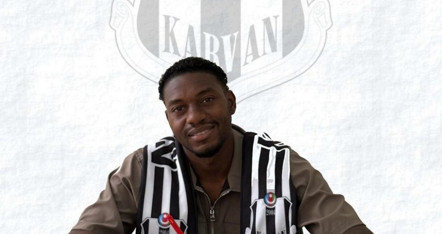 
Азербайджанский клуб пополнил свой состав воспитанником "Аякса"