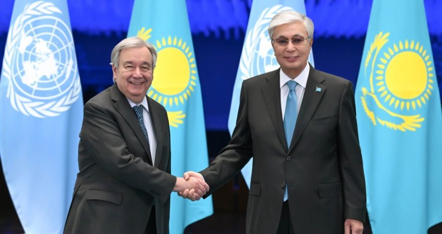 
Токаев и Гутерриш обменялись комплиментами и обсудили реформу ООН