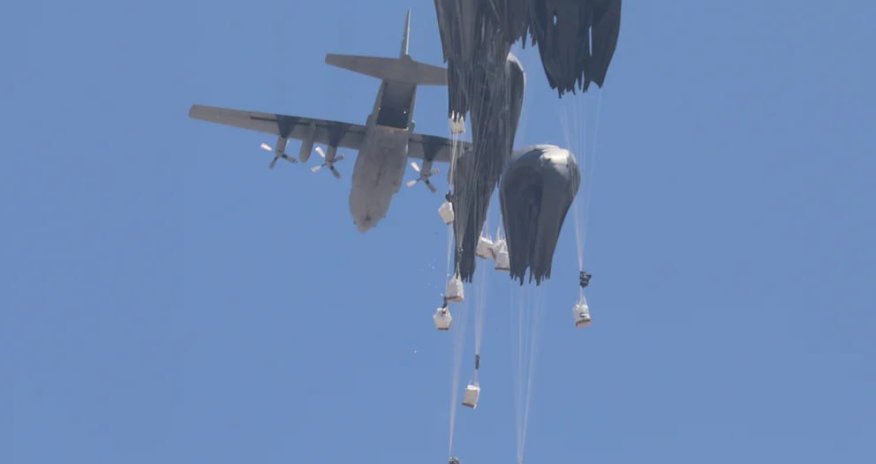 Belgian air force drops 15 tonnes of humanitarian aid over Gaza