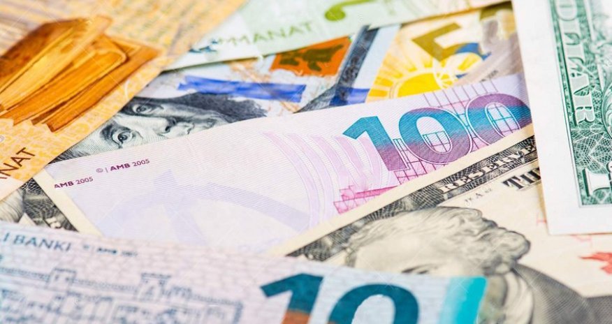 Sosial sığorta daxilolmaları 7 ayda 3,7 milyard manatı ötüb