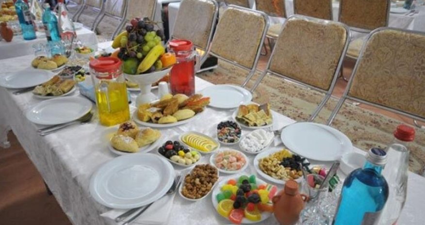 Bərdədə yas mərasimlərində ehsan verilməsi dayandırılıb