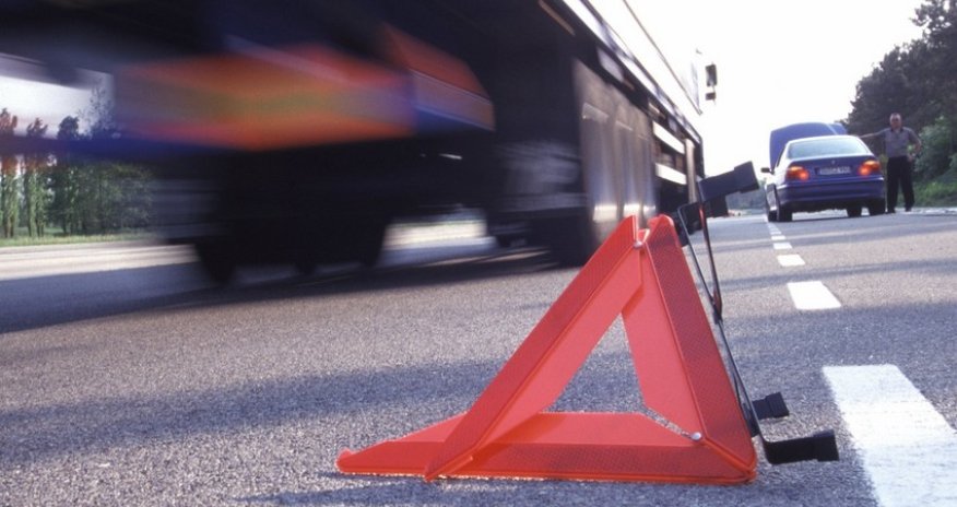 Nine killed as minibus crashes into truck in Azerbaijan&rsquo;s Shamkir region