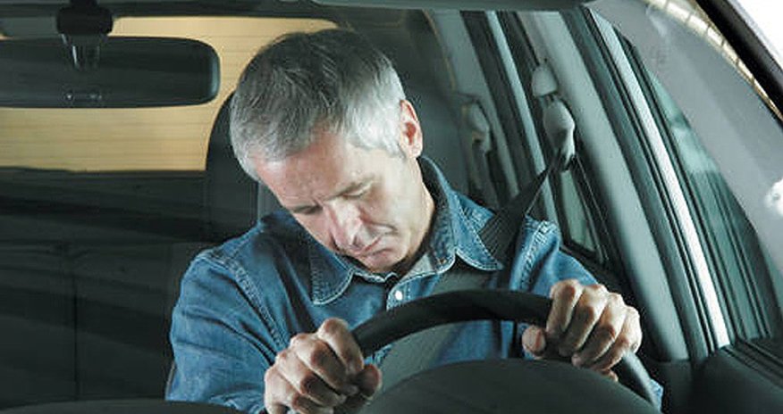 Baku police warn: sticking hand out of car window could cost 40 manats