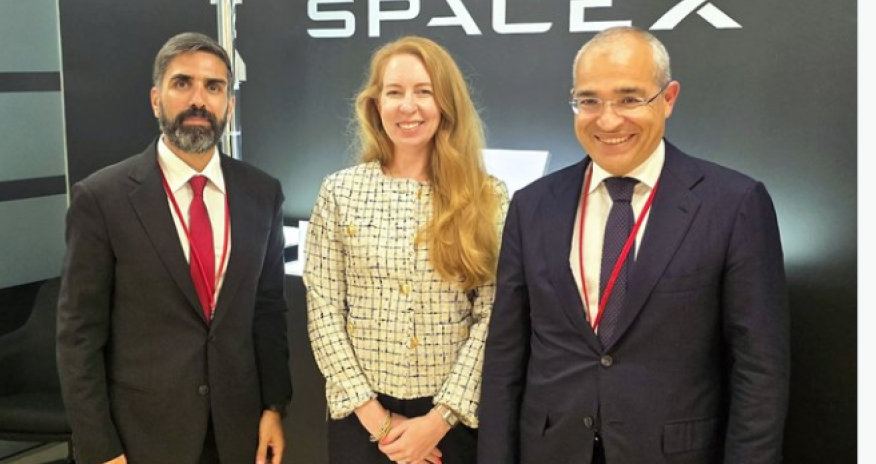 Azerbaijan discusses cooperation with Musk&rsquo;s SpaceX