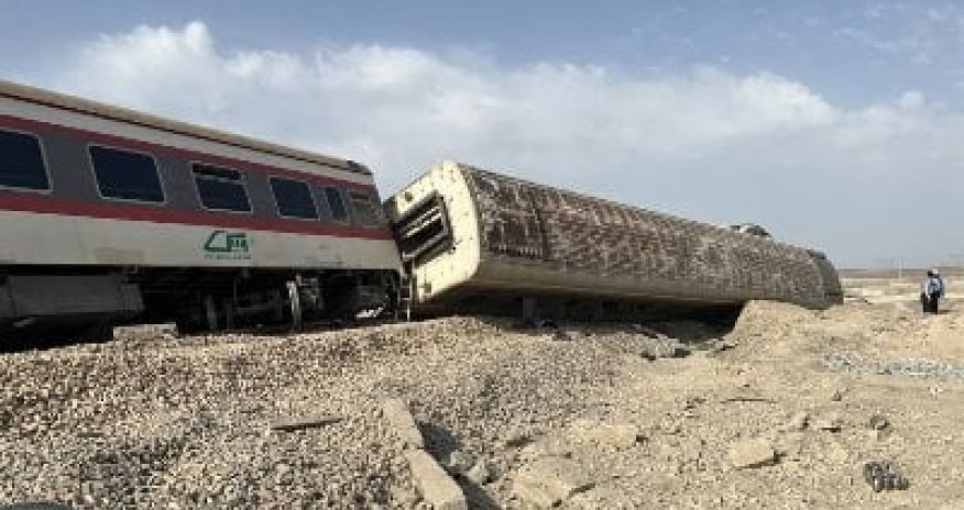 İranda reysdən çıxan qatarda 30 nəfər xəsarət alıb