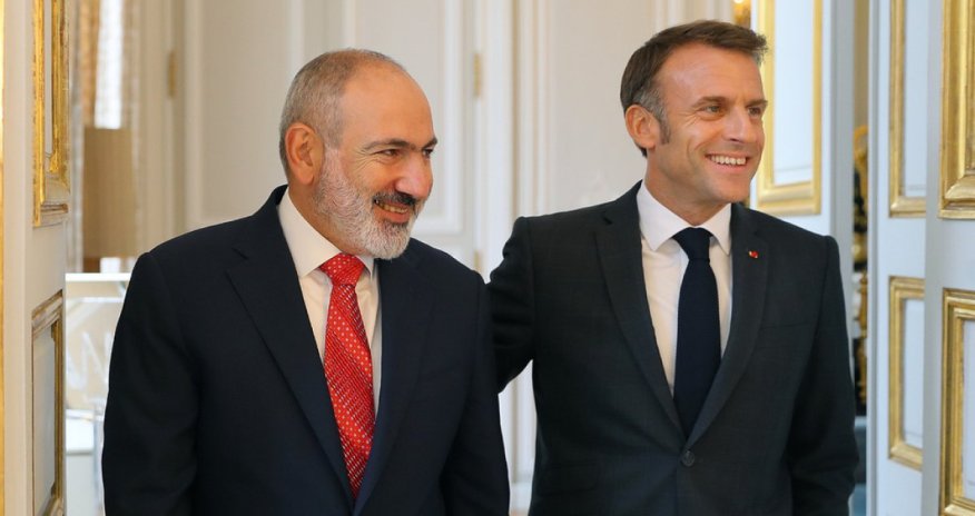 Pashinyan and Macron discuss outcomes of Washington talks