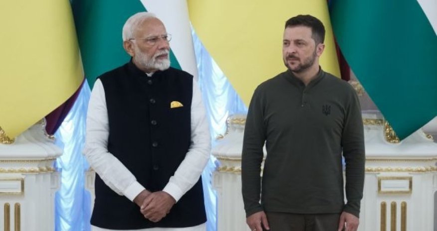 Зеленский призвал Индию сократить закупки нефти у России