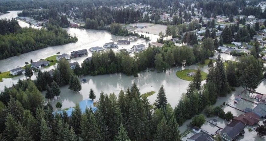 На Аляске объявлено стихийное бедствие накануне саммита Трампа и Путина