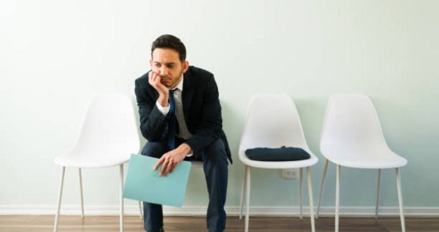 Ölkədə qeydiyyatda olan işsizlərin sayı açıqlanıb