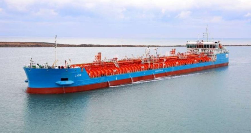 

Dənizlə daşınan yüklərin 48%-dən çoxu neftin payına düşüb
