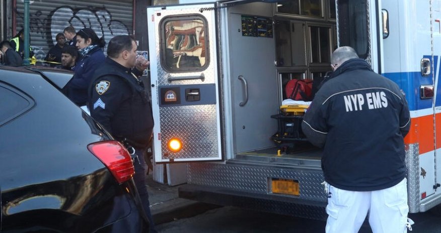 В Нью-Йорке из-за стрельбы в ресторане погибли три человека, восемь пострадали