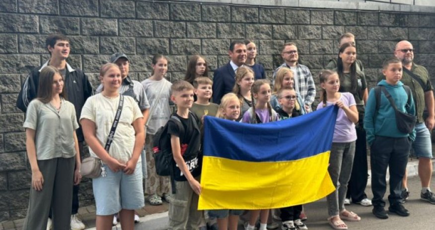 Daha 30 ukraynalı uşaq reabilitasiya üçün Azərbaycana göndərilib