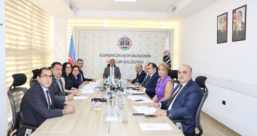 Azərbaycanda bir vəkilin fəaliyyətinə xitam verilib, altısına xəbərdarlıq edilib