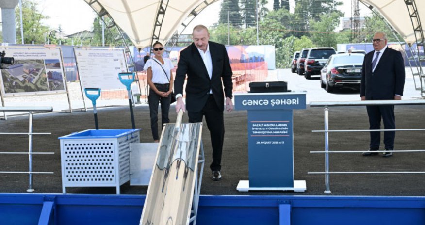 
Prezident Gəncədə bazalt məhsullarının istehsalı müəssisəsinin təməlini qoyub