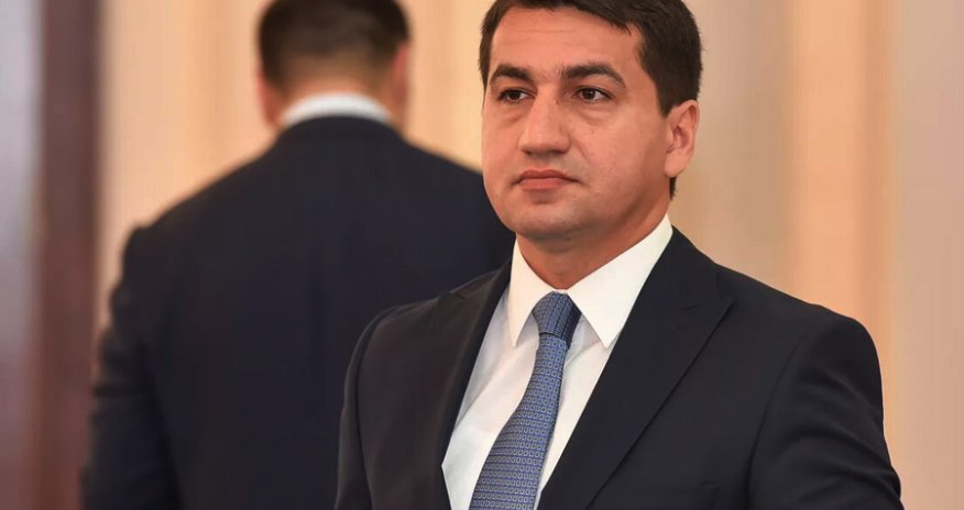 Hikmət Hacıyev Pakistan səfiri ilə görüşüb