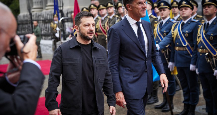 
NATO Baş katibi Ukraynada Zelenski ilə görüşüb