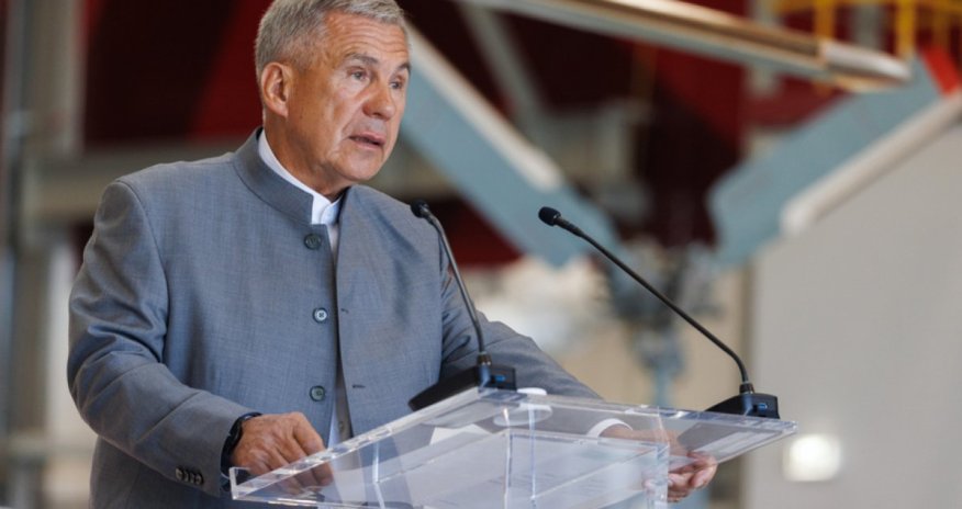 Раис Татарстана раскритиковал закон о детях мигрантов