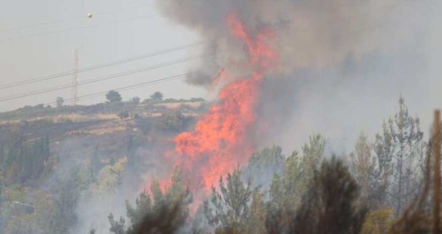 Qubada dağlıq ərazidə yanğın başlayıb