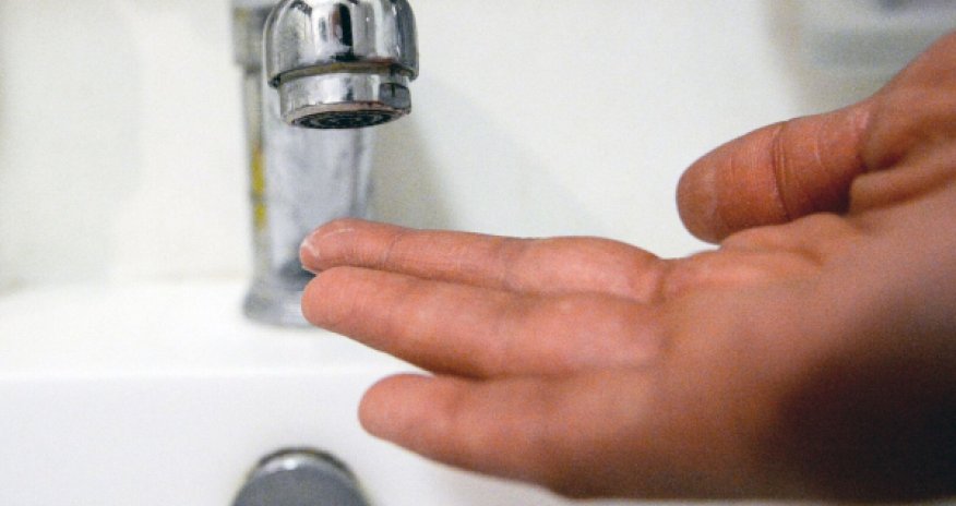 Российский город оставили без воды ради тушения пожара на НПЗ