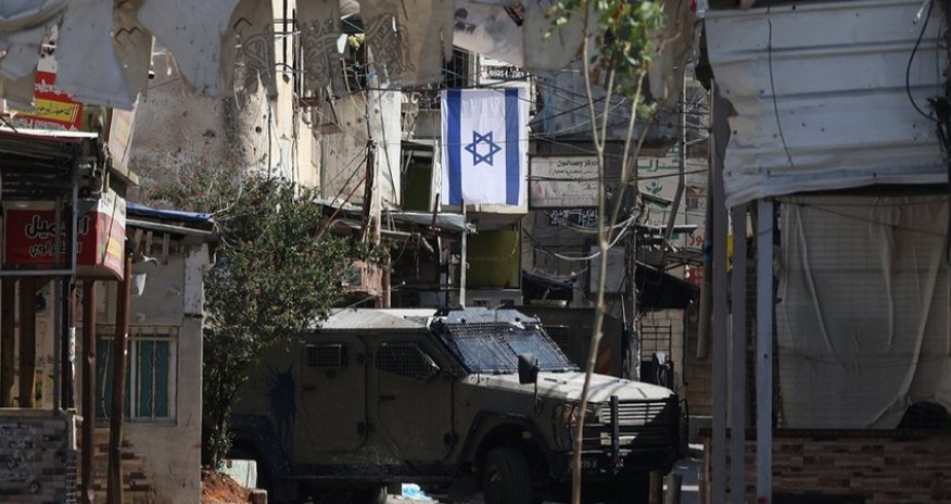 Израильские военные закрепляются на позициях в городе Газа