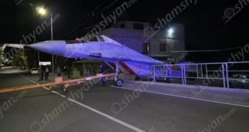 ЧП с российским истребителем в Ереване