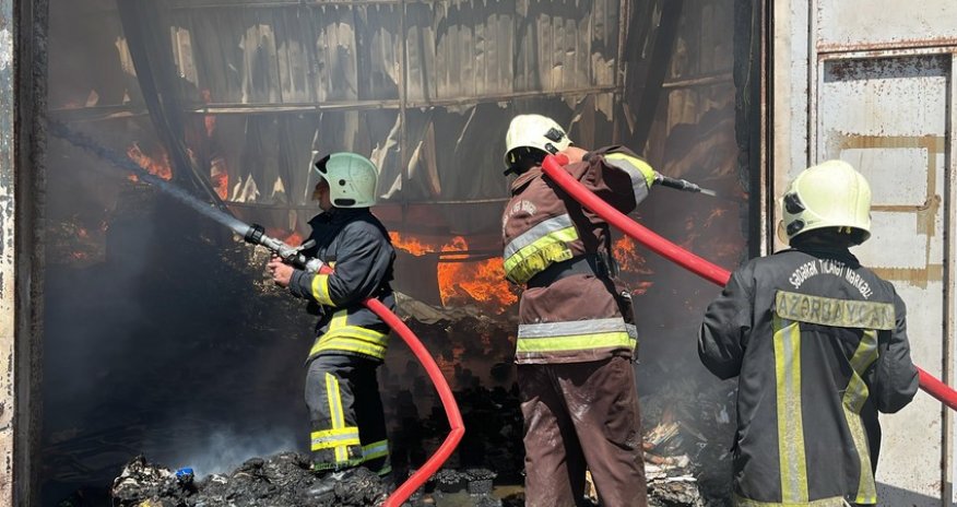 "Sədərək" ticarət mərkəzində yanğın zamanı 12 nəfər tüstüdən zəhərlənib- Video - Yenilənib