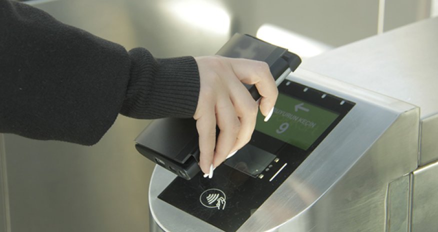 Bakı metrosunda yeni ödəniş sisteminə keçid müzakirə olunur