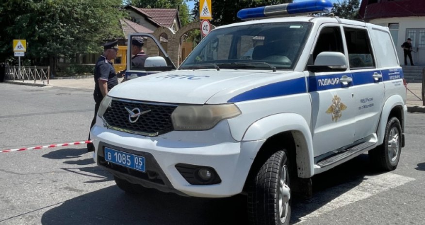 Перестрелка в торговом центре в Махачкале