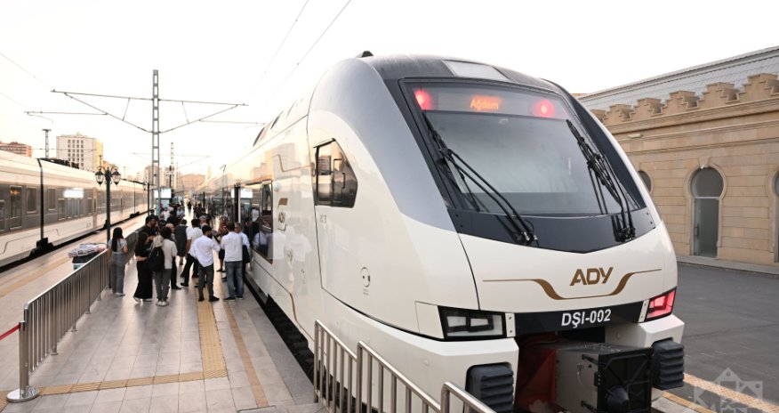 Bakı&ndash;Ağdam sərnişin qatarları 1993-dən sonra ilk dəfə yola düşüb