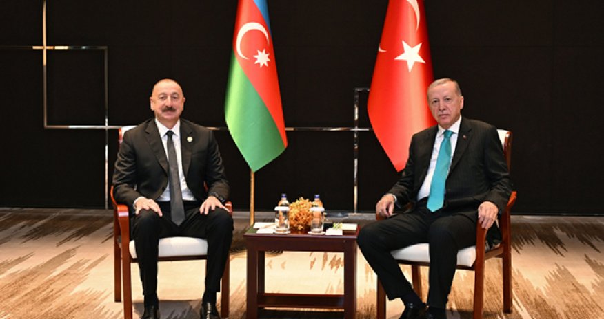 Azərbaycan və Türkiyə prezidentləri Tiencin şəhərində görüşüb