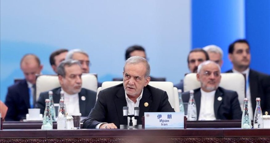 Пезешкиан надавал советов США и Европе