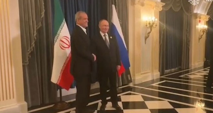 Putin Pezeşkianla görüşüb