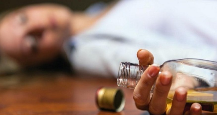 Avqustda zəhərlənmədən 4 nəfər ölüb