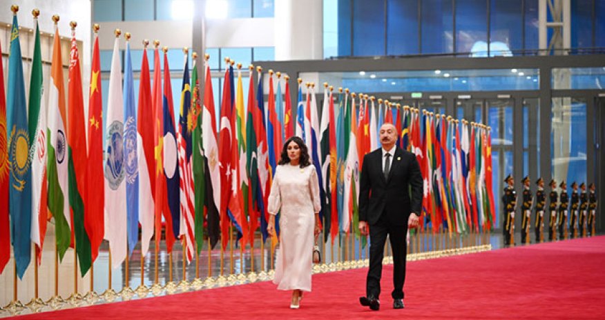 Prezident Çin səfərindən paylaşım edib - Video