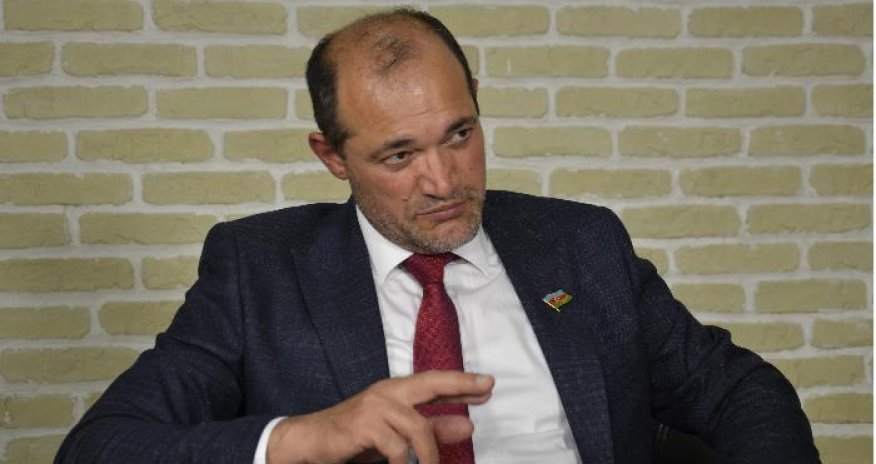 Deputat Bakı-Sumqayıt yolundakı sıxlıq və infrastruktur işlərindən narahatdır