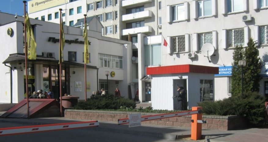 Поляков призвали срочно покинуть Беларусь