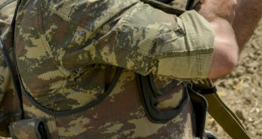 Deputat Daxili Qoşunlarda xidmət edən müddətli hərbçilərə imtiyazlar verilməsini təklif edib