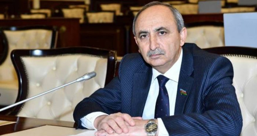 Deputat vəfat etmiş şəxsin pensiya vəsaitlərinin ailəsinə köçürülməsini təklif edir