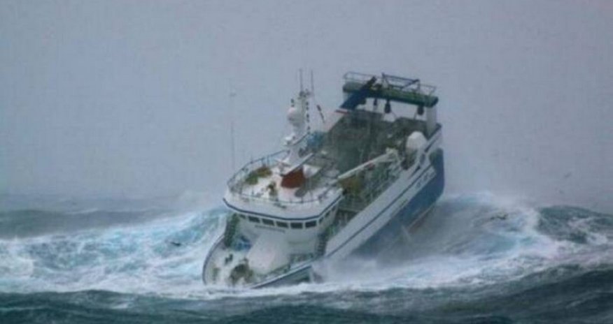 Küləkli hava şəraiti ilə bağlı gəmilərə xəbərdarlıq edilib