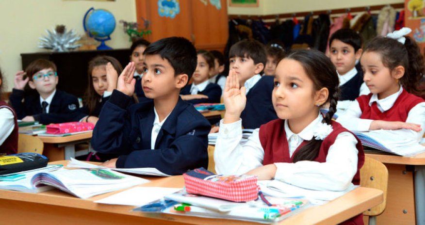 Azərbaycanda dərslərin 70 faizi zəif qiymətləndirilib