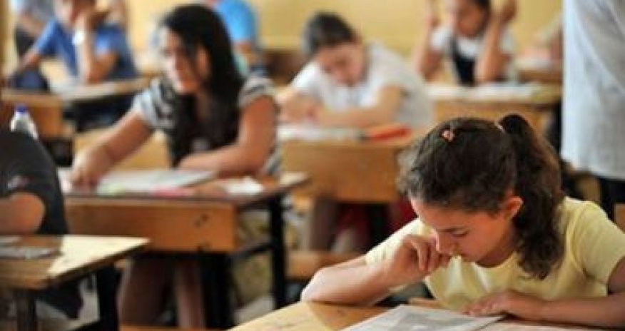 Qiymətləndirmə nəticələrində qızlar oğlanları üstələyib