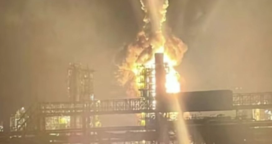 Удар по крупнейшему нефтезаводу России