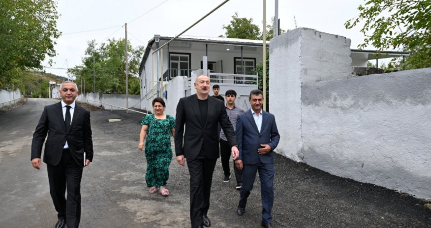 Prezident İlham Əliyev Xocalı rayonunun Badara kəndində olub
