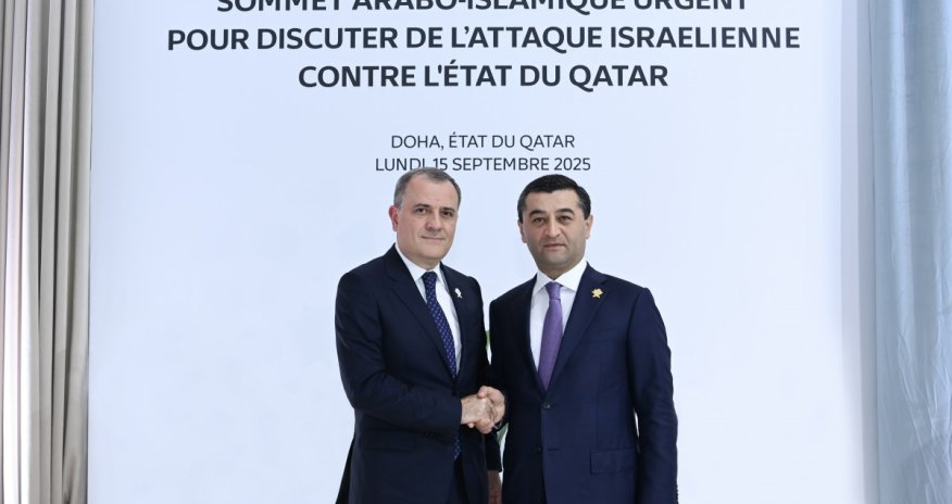 Ceyhun Bayramov özbəkistanlı həmkarı ilə görüşüb