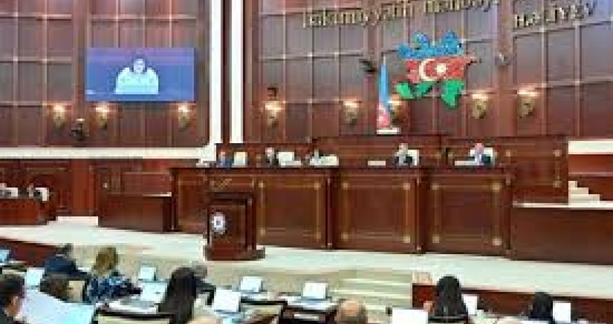 Проект Кодекса о госслужбе будет включен в план работы осенней сессии Милли Меджлиса