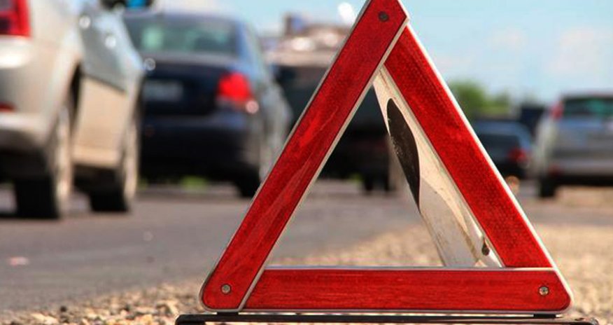 Kəlbəcərdə beton qarışdıran maşın aşıb