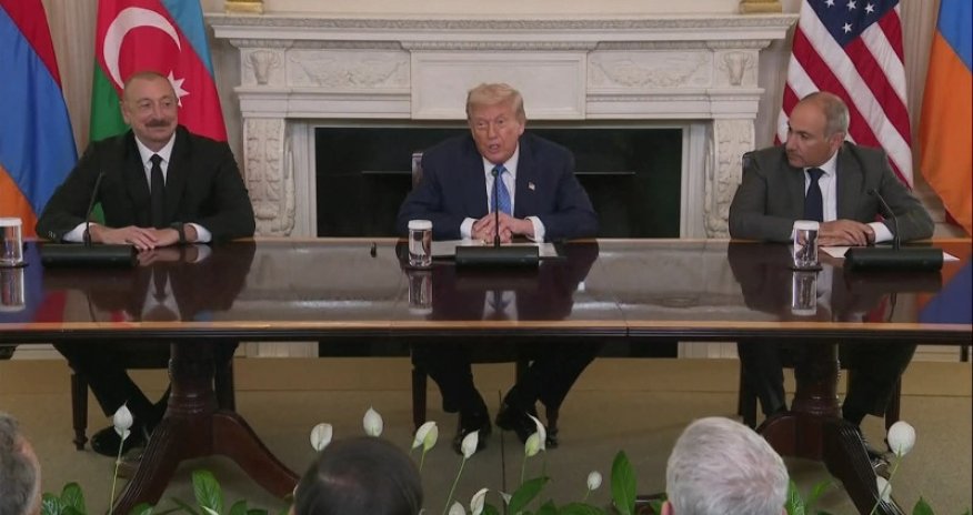 Трамп рассказал, как проходили переговоры с Алиевым и Пашиняном