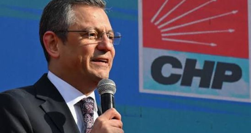 Özgür Özel yenidən CXP-nin sədri seçilib